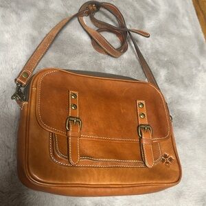 PATRICIA NASH Leon Leather Crossbody Bag